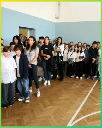 GridArt_20250901_144234500_copy_2048x2560